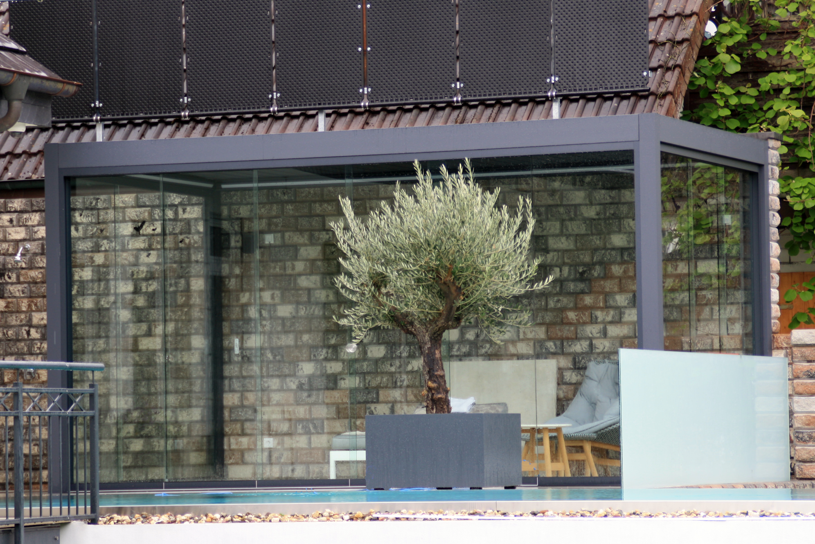 Lifestyle Pergola – Electric Louvred Roof