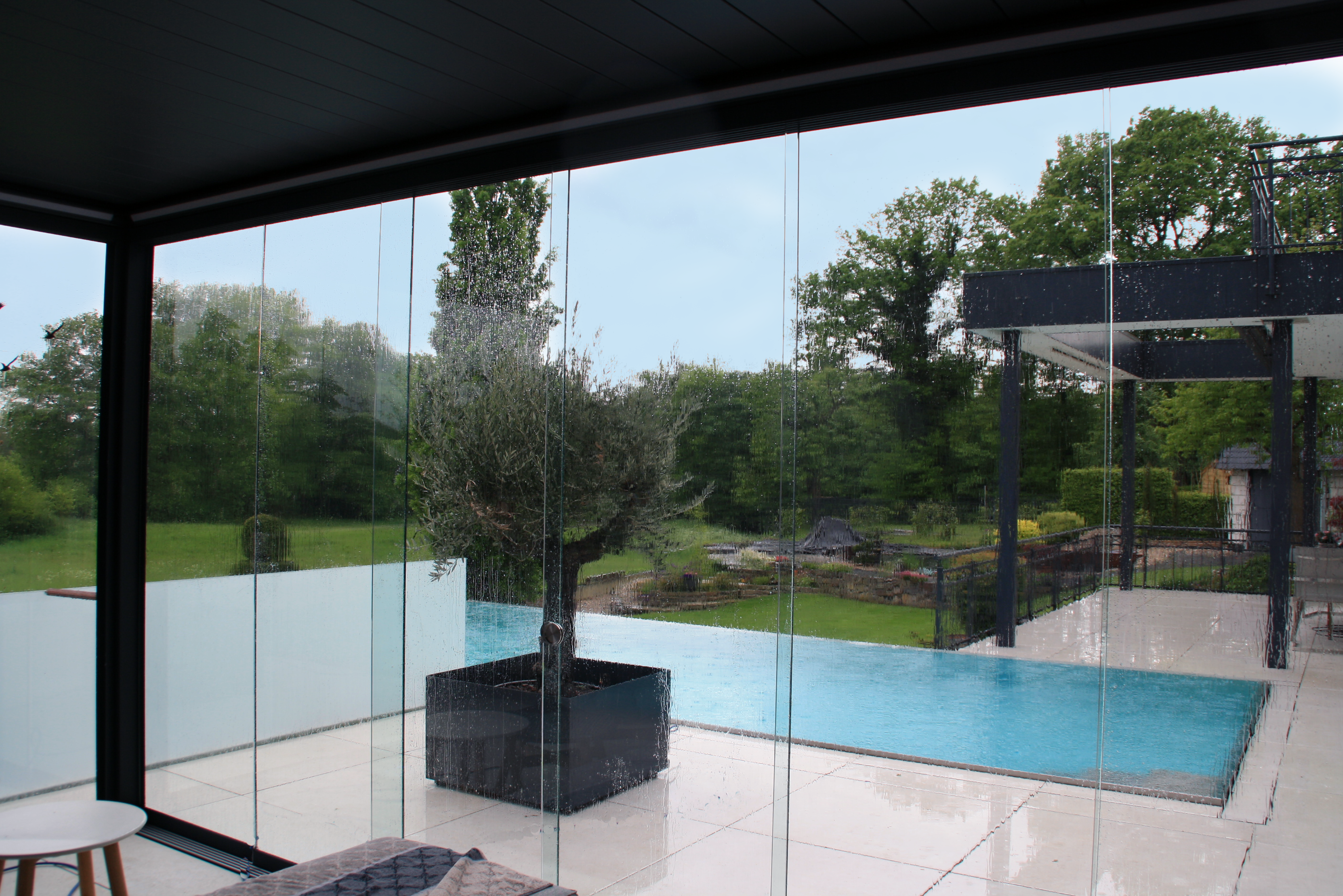 Lifestyle Pergola – Electric Louvred Roof